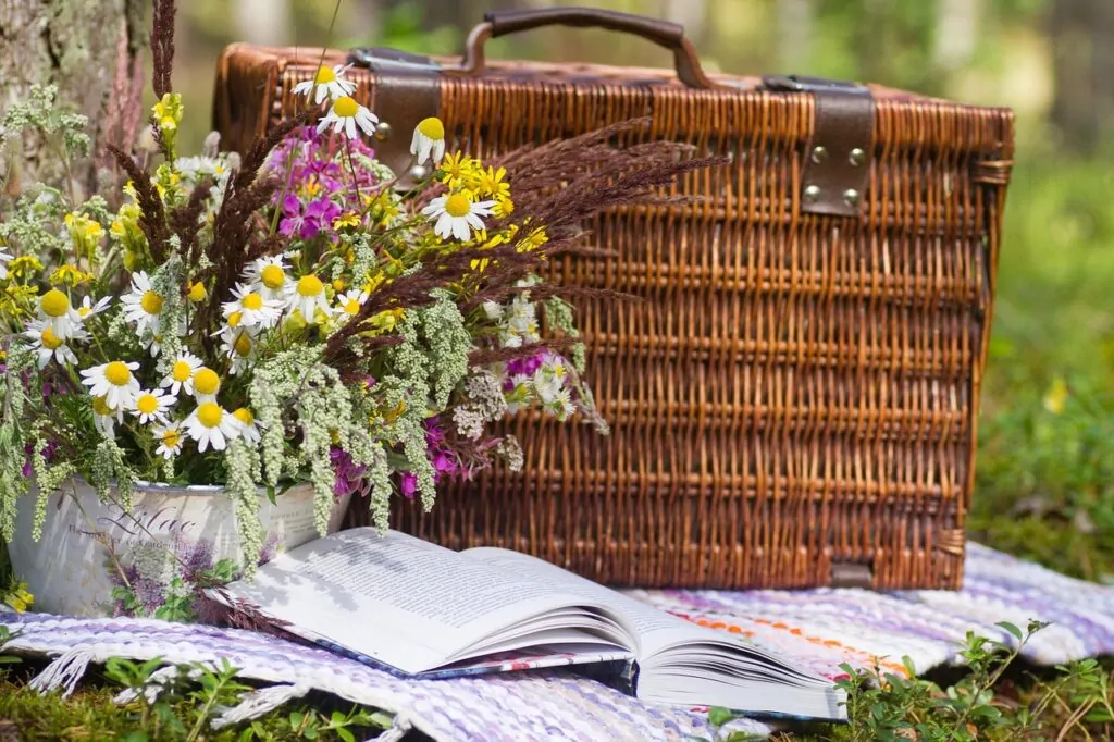 Cambio di Stagione e Ora Legale: Come Affrontarli con la Dieta Mediterranea